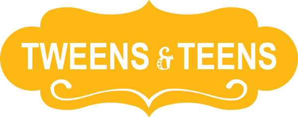 Decorative shape button with title text " Tweens & Teens" Crafty Gift Guide